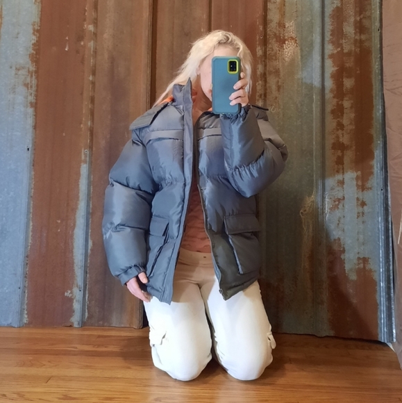 Vintage Style Heavy-duty Arizona Puffer Coat With Removable Sleeves and Hood - Picture 13 of 14